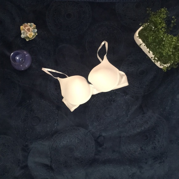 Secret Treasures Other - Secret Treasures Push Up Bra 34 B White Secret Treasures Other - Secret Treasures Push Up Bra 34 B White